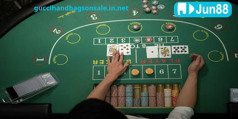 Cách soi cầu baccarat nâng cao tỷ lệ thắng hiệu quả tại Jun88 5 Quan sát kết quả và áp dụng chiến thuật giúp soi cầu baccarat tối ưu