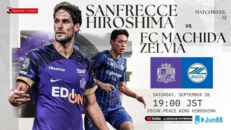 Cầu thủ Sanfrecce Hiroshima chạy nhanh để đối mặt với hậu vệ của đội Machida Cầu thủ Sanfrecce Hiroshima chạy nhanh để đối mặt với hậu vệ của đội Machida